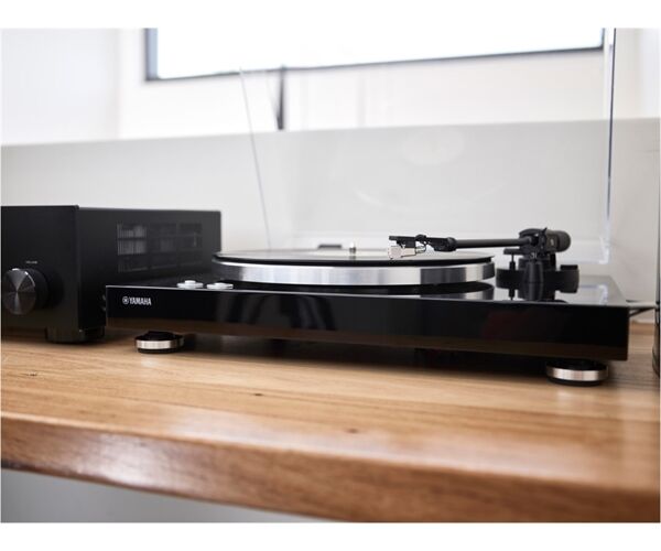 Yamaha TT-S303