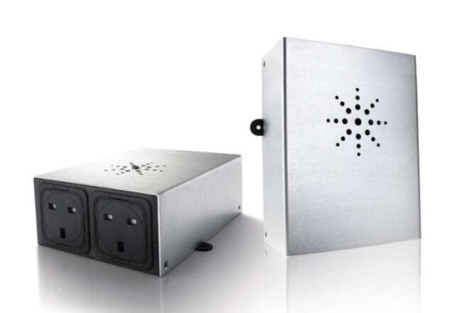 IsoTek Stromversorgungen Mini-Mira (silber)