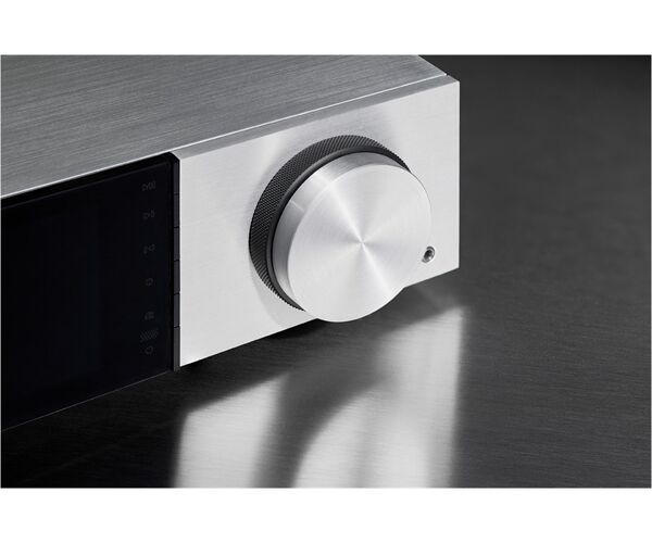 Cambridge Audio Evo 150 DeLorean Edition