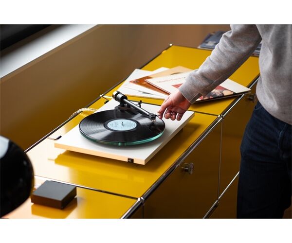 Pro-Ject T2