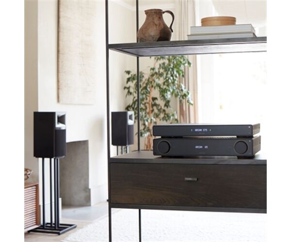 Arcam RADIA ST5