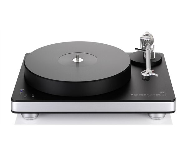 Clearaudio Performance DC + Satisfy Kardan + Virtuoso V2