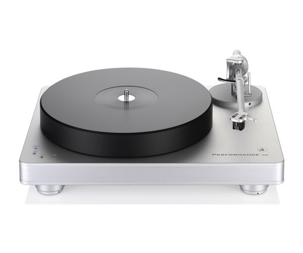 Clearaudio Performance DC + Satisfy Kardan + Virtuoso V2