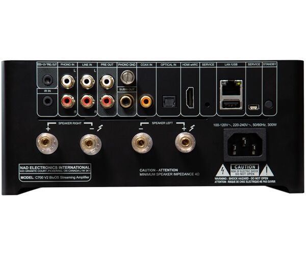 NAD C 700 V2 -Auspackware-