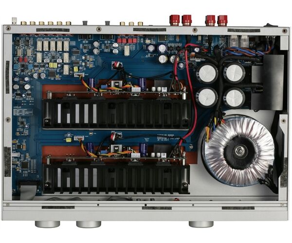 Audiolab 8300 A