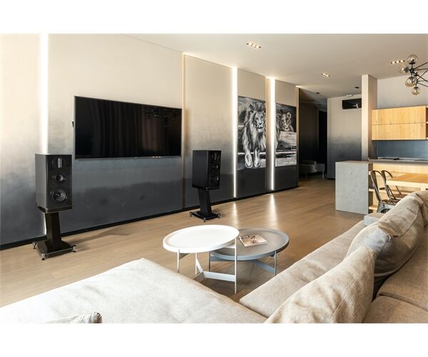 Wharfedale AURA 2