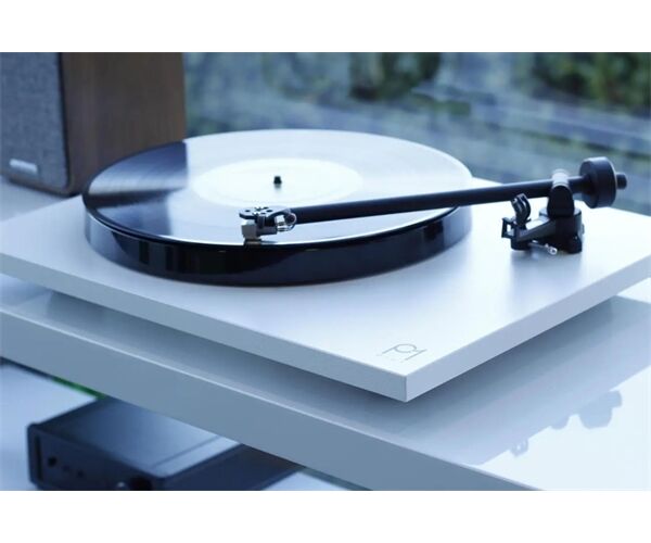 Rega Planar 1 Plus