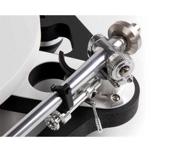 Rega RB 3000