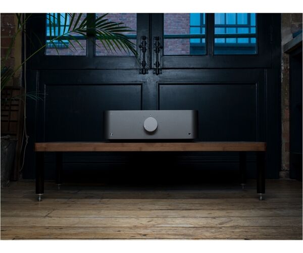 Cambridge Audio Edge A
