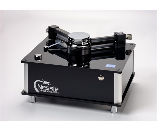 Nessie Vinylmaster Reference 2025
