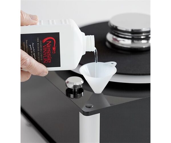 Nessie Vinylmaster Reference 2025