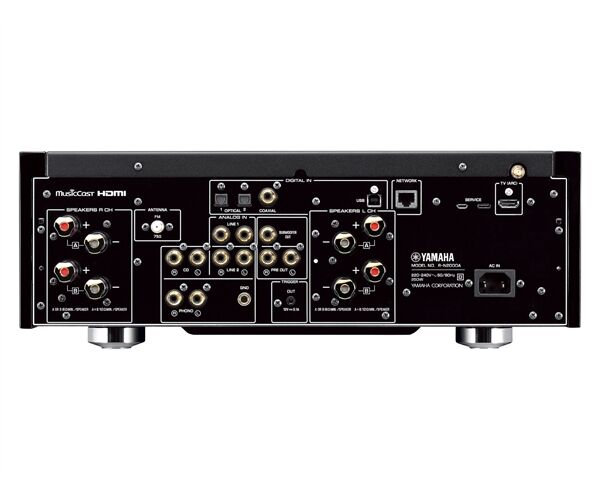 Yamaha R-N 2000A
