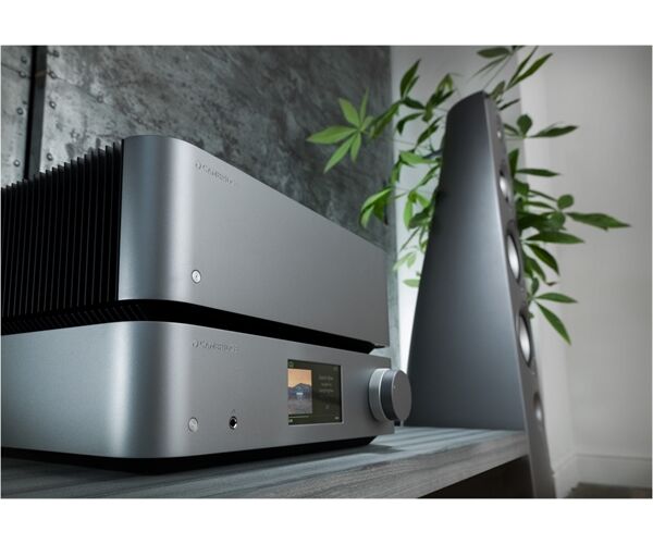 Cambridge Audio Edge W